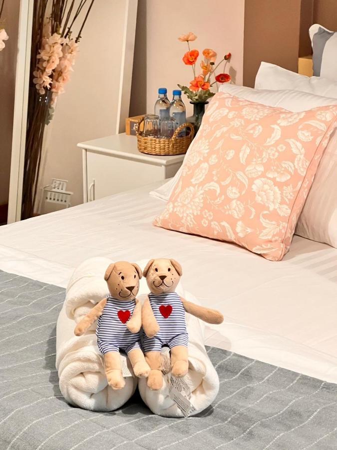 Por Poshtel カンチャナブリ エクステリア 写真